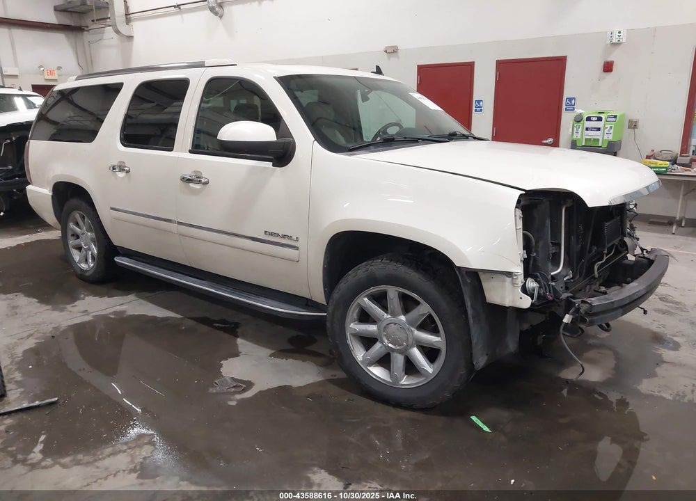 2014 GMC YUKON XL 1500 DENALI VIN: 1GKS2MEF9ER217156