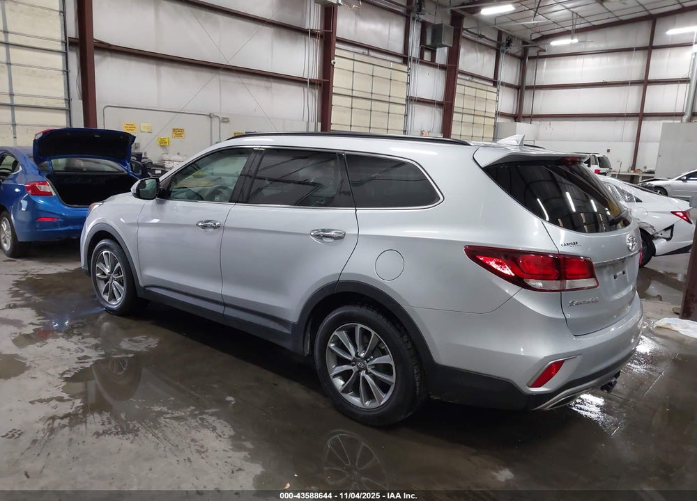 2017 HYUNDAI SANTA FE SE VIN: KM8SMDHF8HU212853