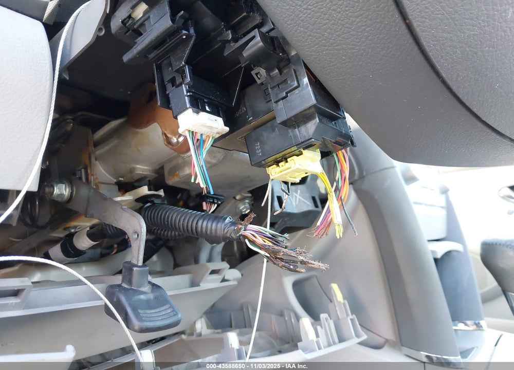 2007 TOYOTA CAMRY HYBRID VIN: JTNBB46K573036645