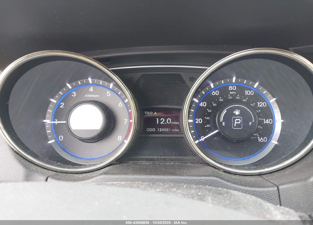2011 HYUNDAI SONATA VIN: 5NPEC4AC6BH307854