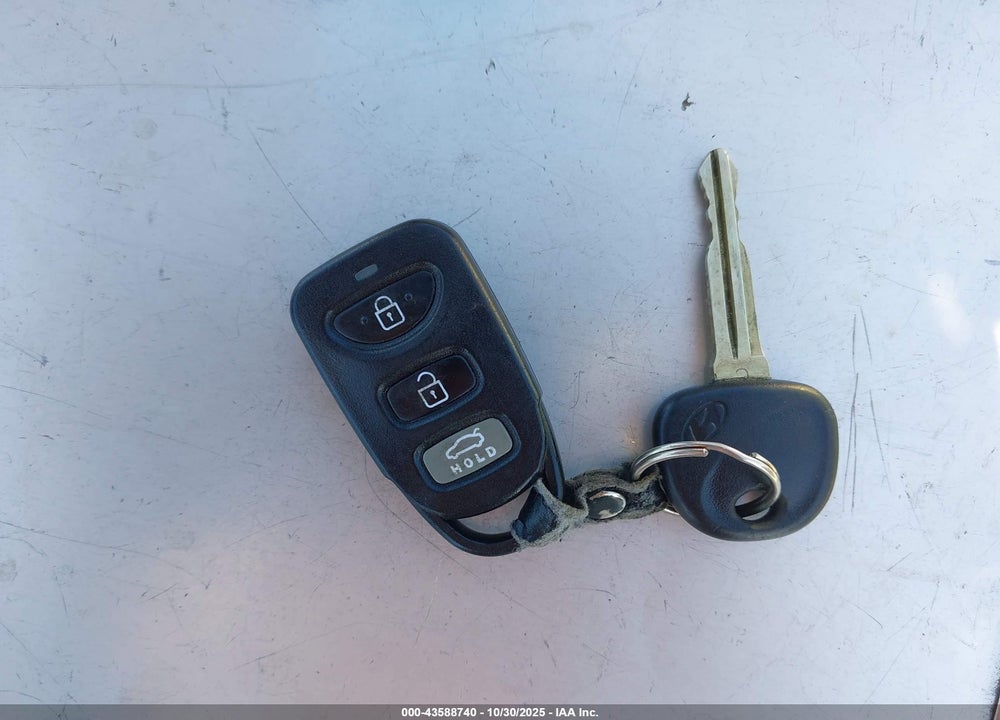 2019 HYUNDAI ELANTRA VIN: KMHD84LF9KU782677