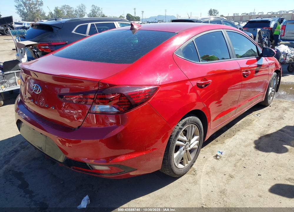 2019 HYUNDAI ELANTRA VIN: KMHD84LF9KU782677