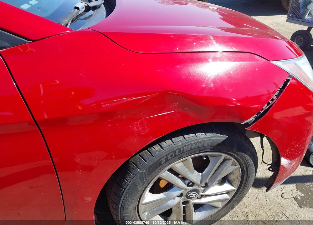 2019 HYUNDAI ELANTRA VIN: KMHD84LF9KU782677
