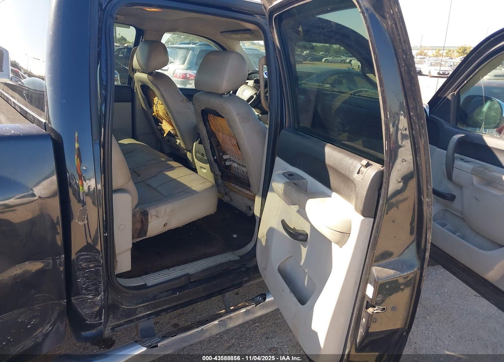 2010 CHEVROLET SILVERADO 1500 LT VIN: 3GCRCSE07AG238833