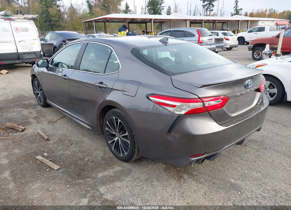 2020 TOYOTA CAMRY SE HYBRID VIN: 4T1J31AK7LU545705