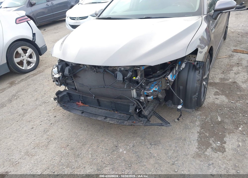 2020 TOYOTA CAMRY SE HYBRID VIN: 4T1J31AK7LU545705