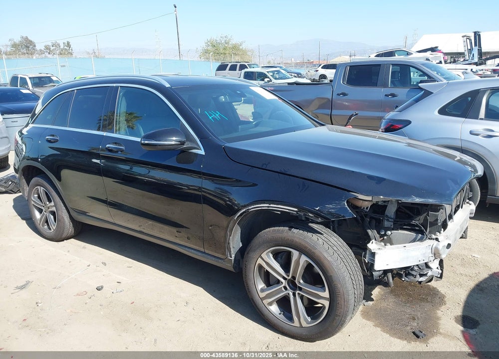2019 MERCEDES-BENZ GLC 300 VIN: WDC0G4JB4KV183907