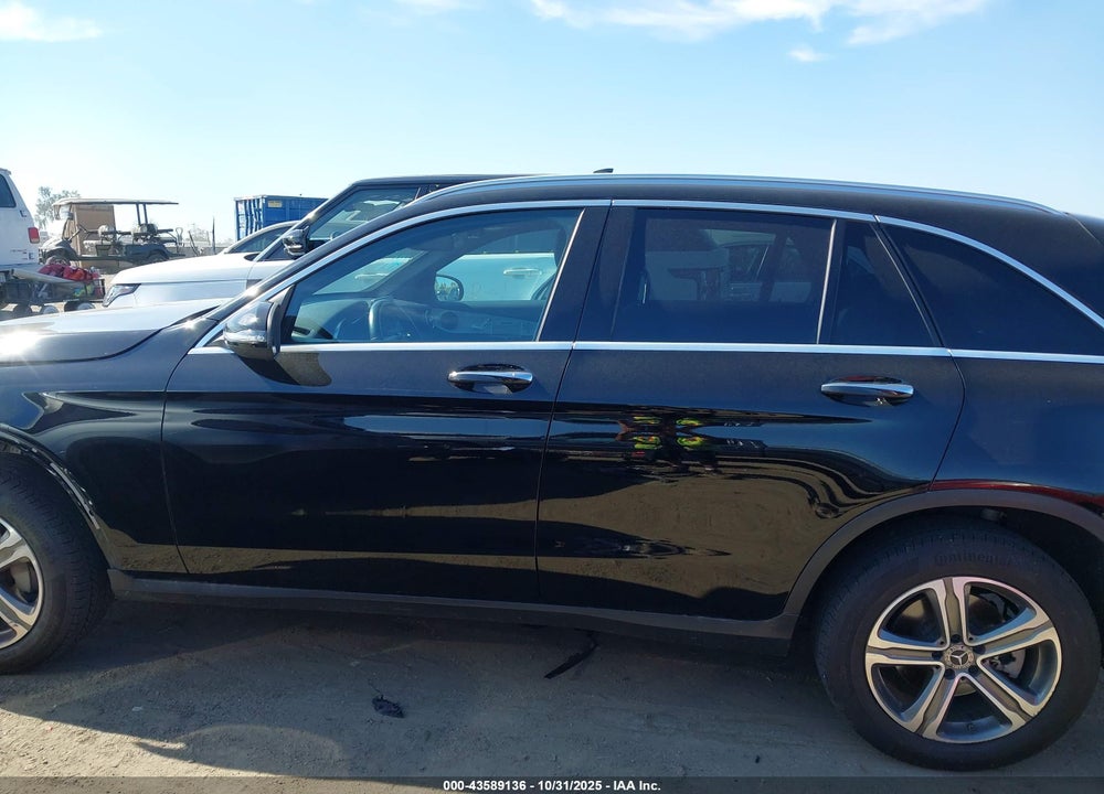 2019 MERCEDES-BENZ GLC 300 VIN: WDC0G4JB4KV183907