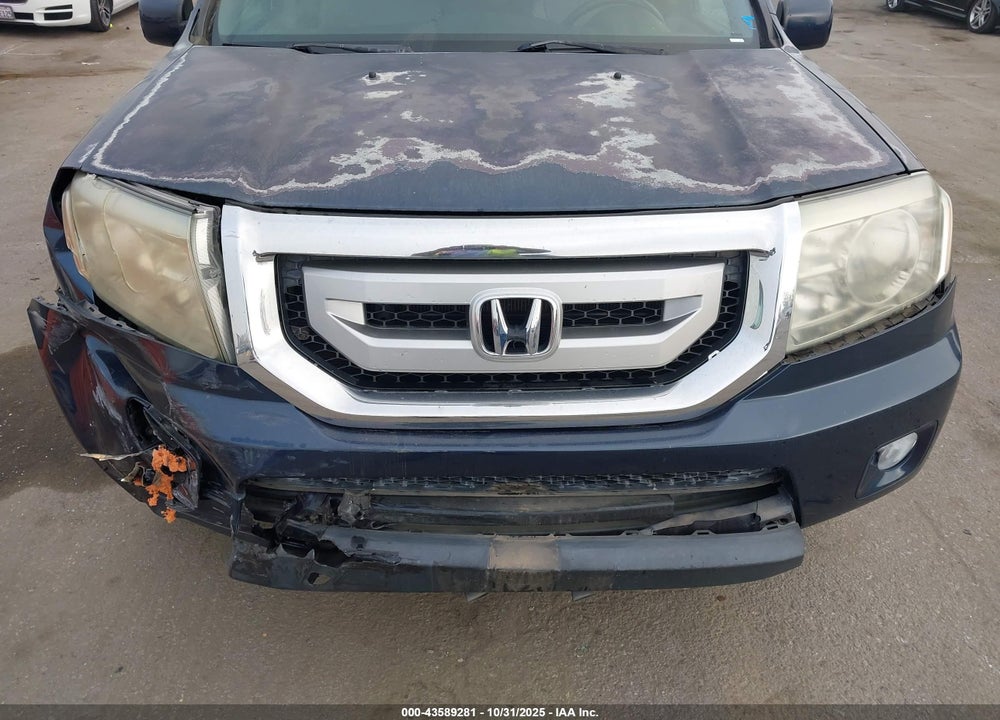 2011 HONDA PILOT EX-L VIN: 5FNYF3H66BB014145
