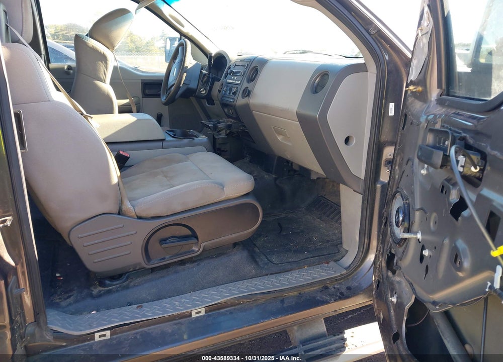 2005 FORD F-150 STX/XL/XLT VIN: 1FTRX12W45FA42007