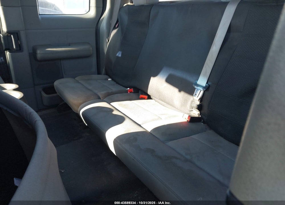 2005 FORD F-150 STX/XL/XLT VIN: 1FTRX12W45FA42007