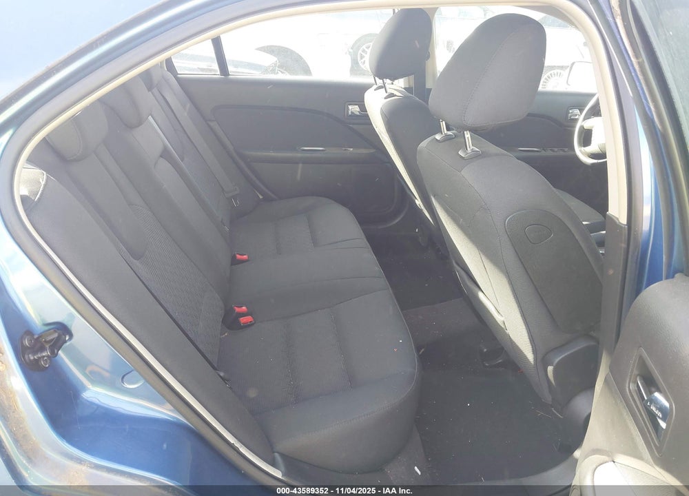 2010 FORD FUSION VIN: 3FAHP0JA8AR110288