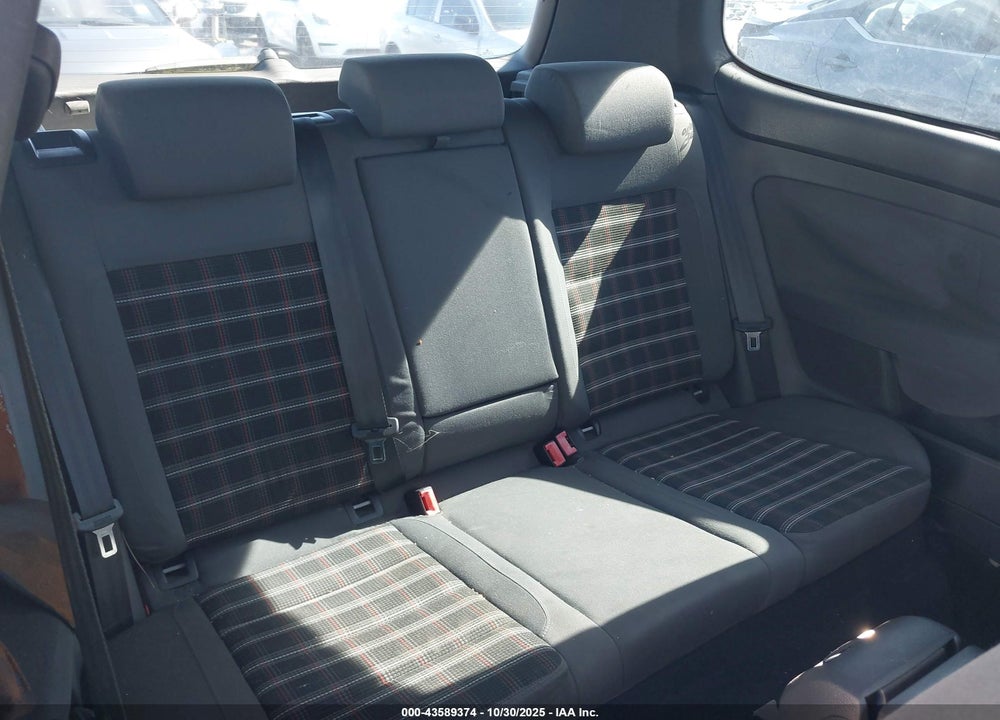 2009 VOLKSWAGEN GTI 2-DOOR VIN: WVWEV71K79W111610