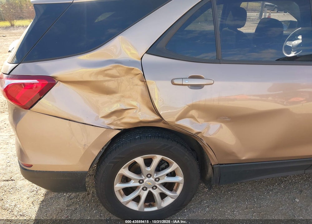 2019 CHEVROLET EQUINOX VIN: 2GNAXSEVXK6121233