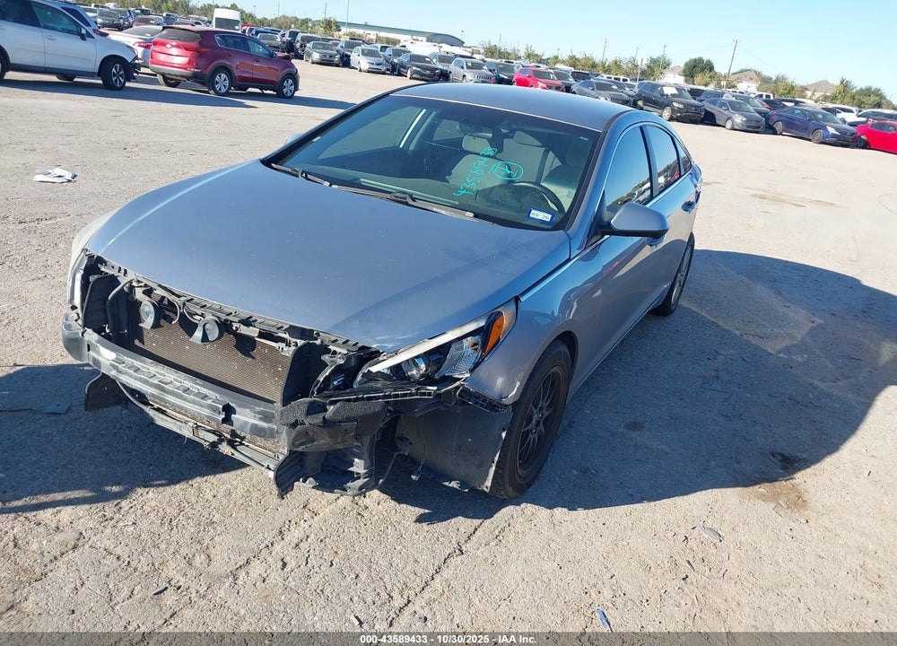 2015 HYUNDAI SONATA SE VIN: 5NPE24AF5FH000579