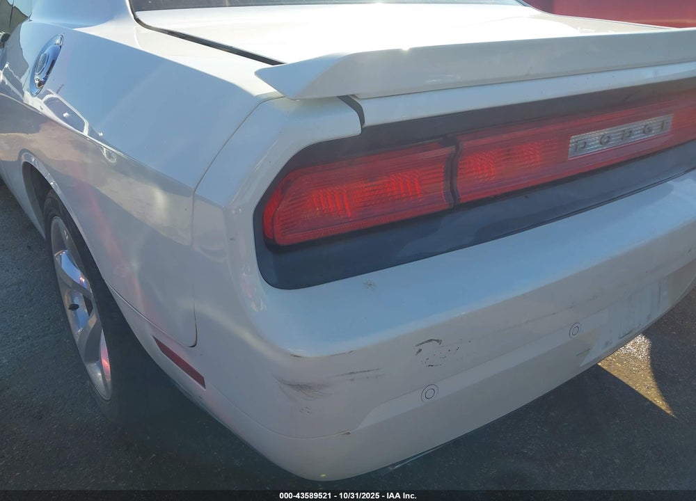 2014 DODGE CHALLENGER SXT PLUS VIN: 2C3CDYAG1EH153778