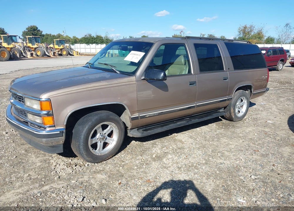 1996 CHEVROLET SUBURBAN C1500 VIN: 3GNEC16RXTG124003