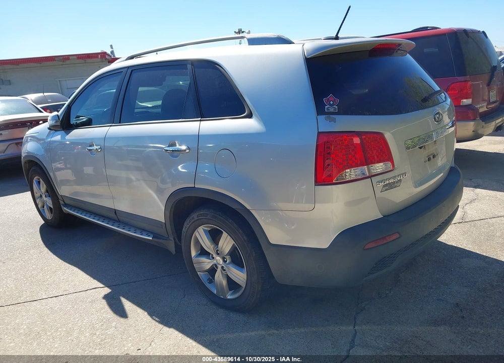 2013 KIA SORENTO EX VIN: 5XYKU4A69DG372489