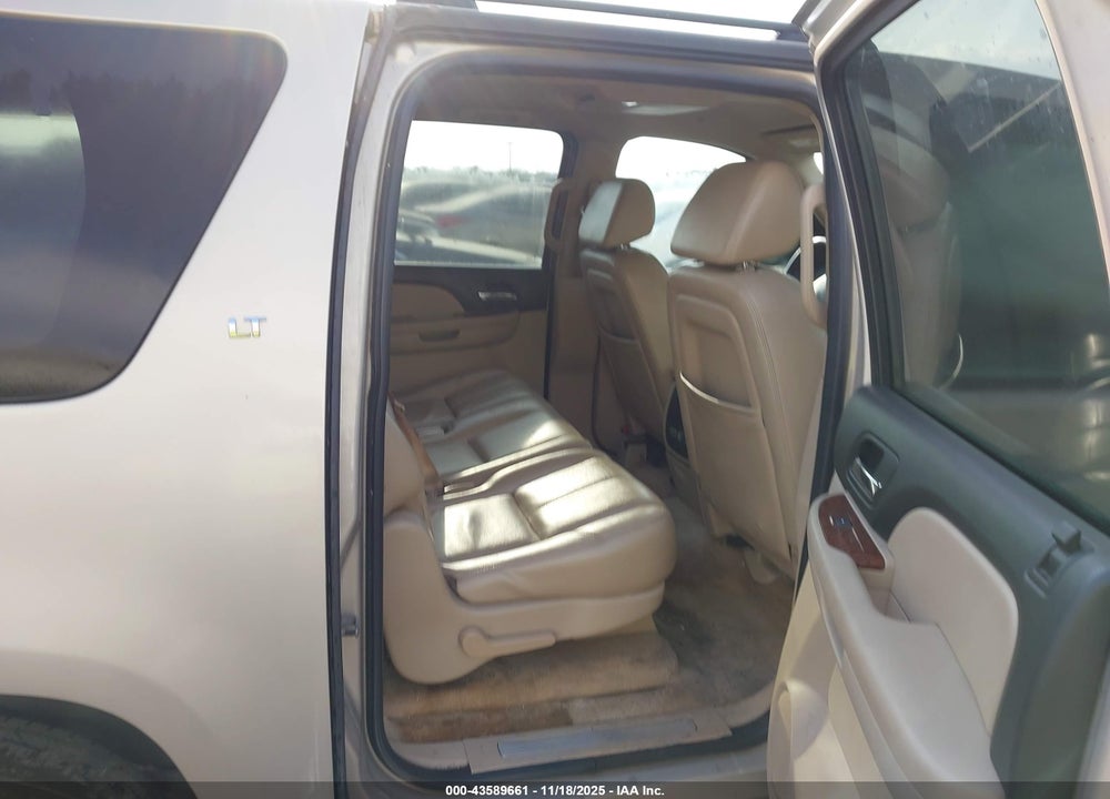 2007 CHEVROLET SUBURBAN 1500 LT VIN: 1GNFK16397J283067