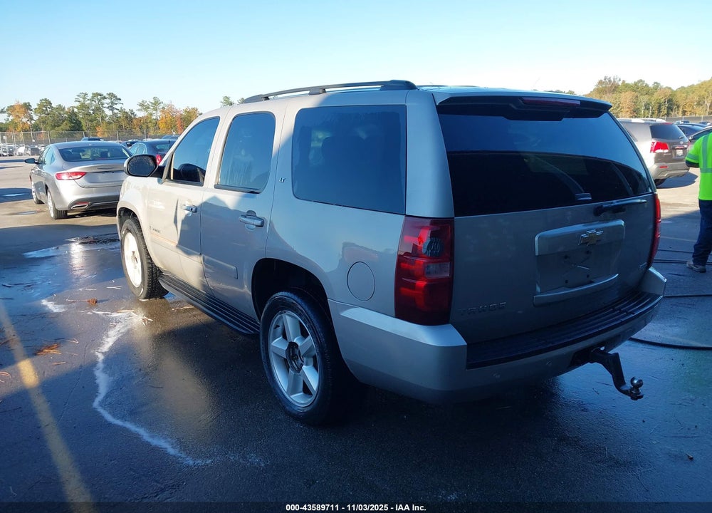 2007 CHEVROLET TAHOE LT VIN: 1GNFC13077R395097