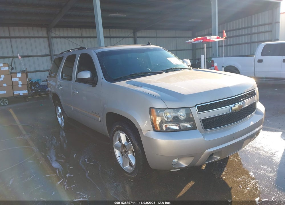 2007 CHEVROLET TAHOE LT VIN: 1GNFC13077R395097