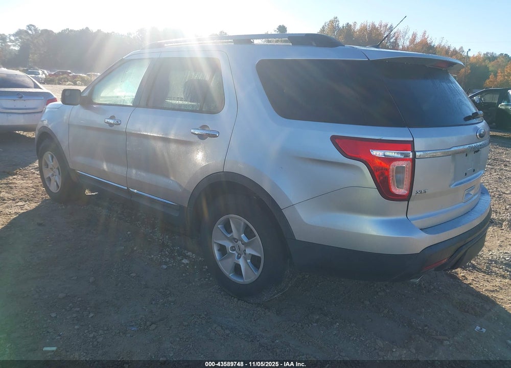 2011 FORD EXPLORER XLT VIN: 1FMHK8D88BGA87079