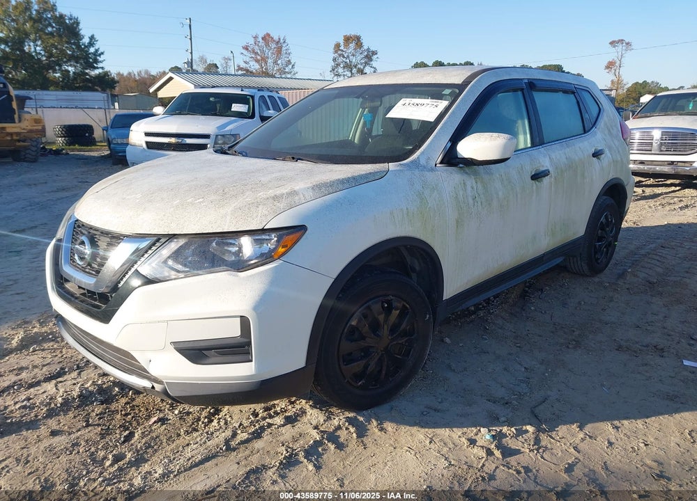 2017 NISSAN ROGUE S VIN: 5N1AT2MV3HC734182
