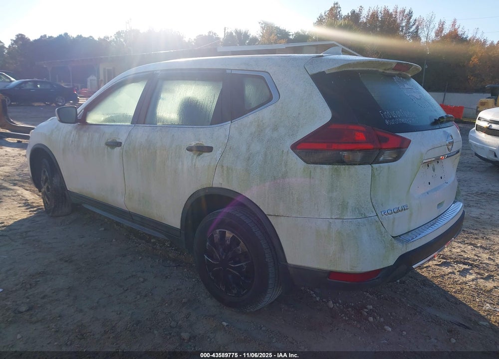 2017 NISSAN ROGUE S VIN: 5N1AT2MV3HC734182