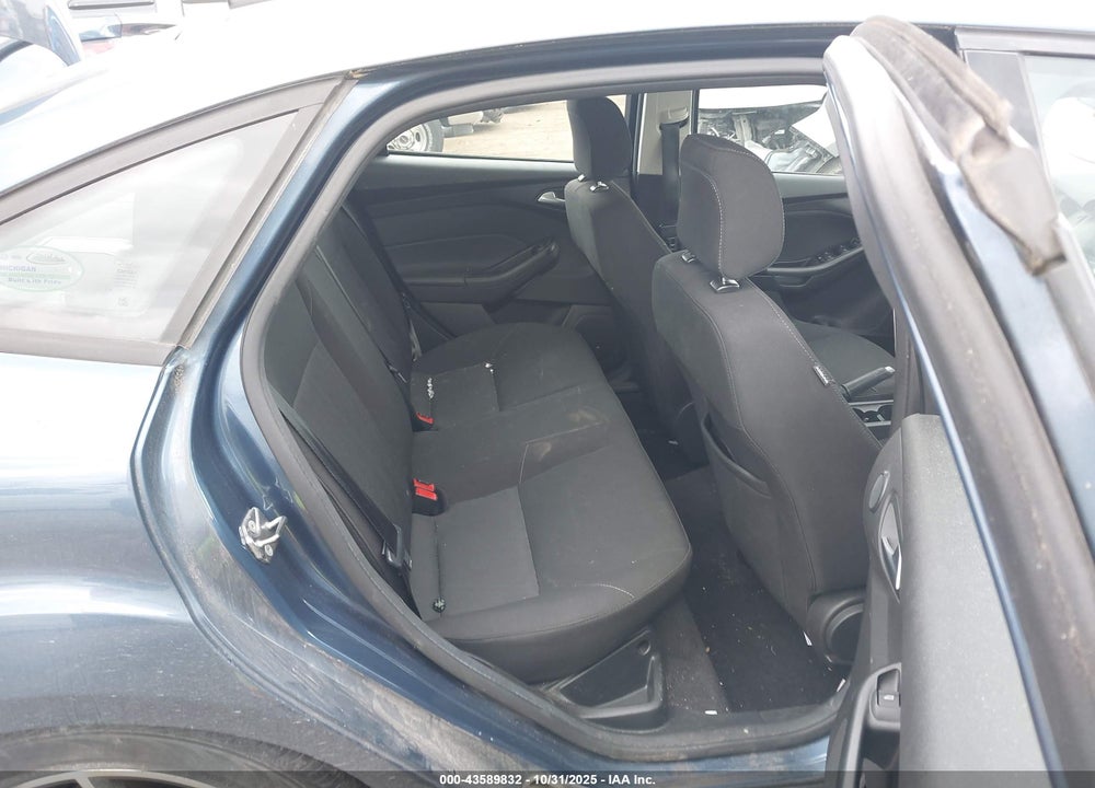 2018 FORD FOCUS VIN: 1FADP3H28JL216219