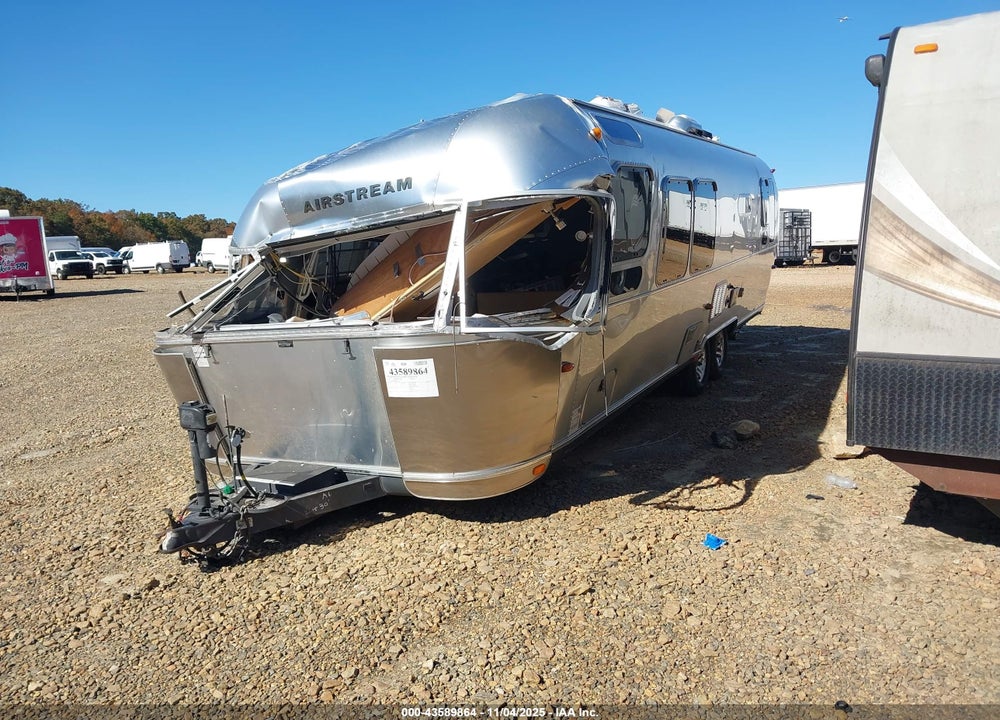 2015 AIRSTREAM OTHER VIN: 1STJ9YP23FJ531214