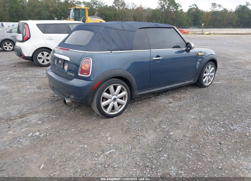 2010 MINI COOPER VIN: WMWMR3C59ATZ19038