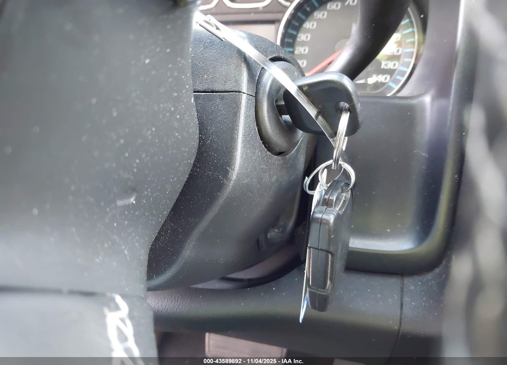 2017 CHEVROLET SILVERADO 1500 VIN: 1GCVKREC5HZ215646