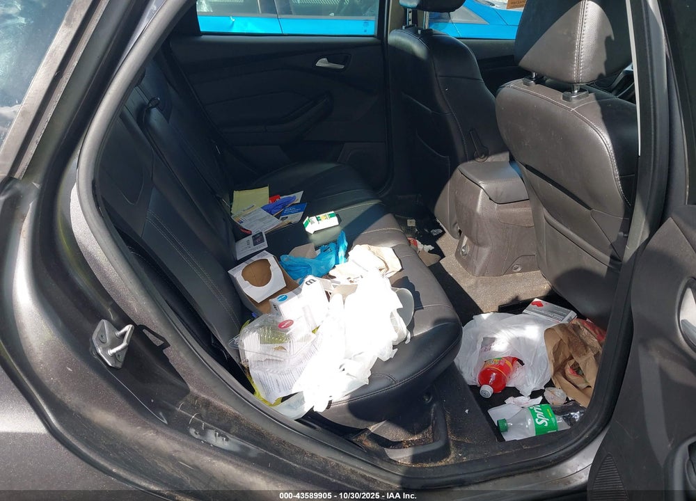 2014 FORD FOCUS VIN: 1FADP3K2XEL120056