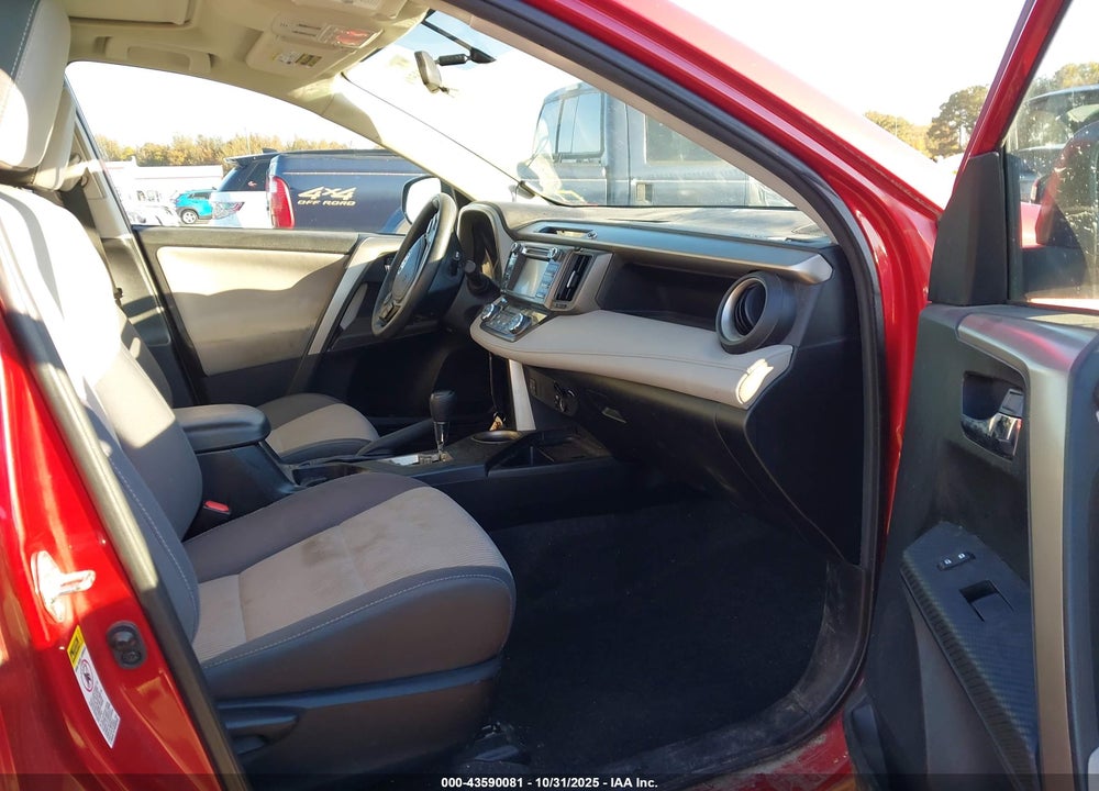 2014 TOYOTA RAV4 XLE VIN: 2T3RFREV9EW140632
