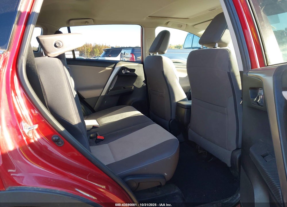 2014 TOYOTA RAV4 XLE VIN: 2T3RFREV9EW140632