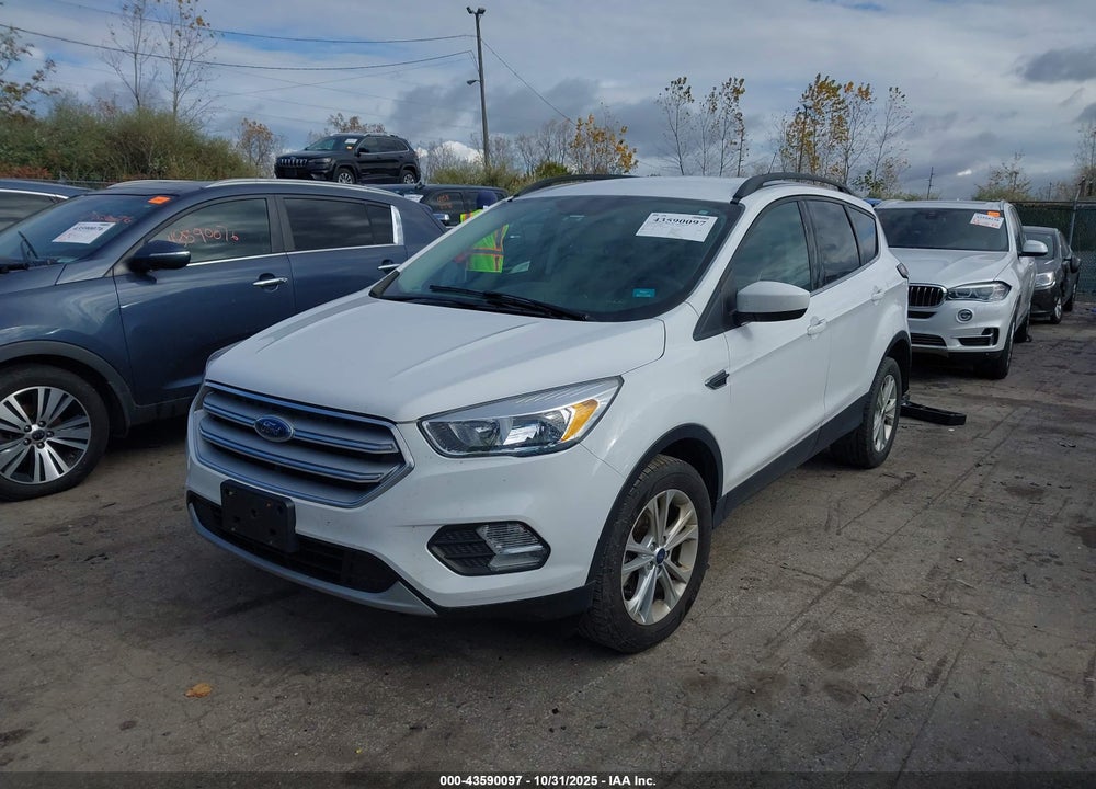 2018 FORD ESCAPE SE VIN: 1FMCU9GD5JUB83867