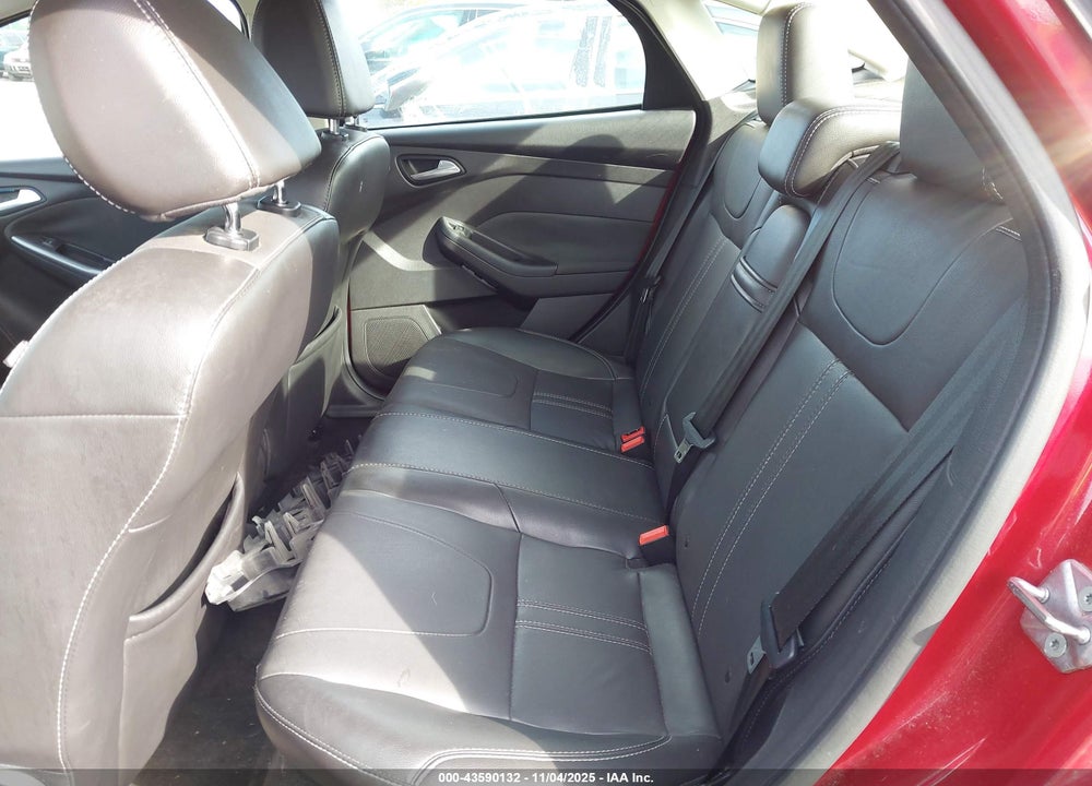 2012 FORD FOCUS TITANIUM VIN: 1FAHP3J20CL474930