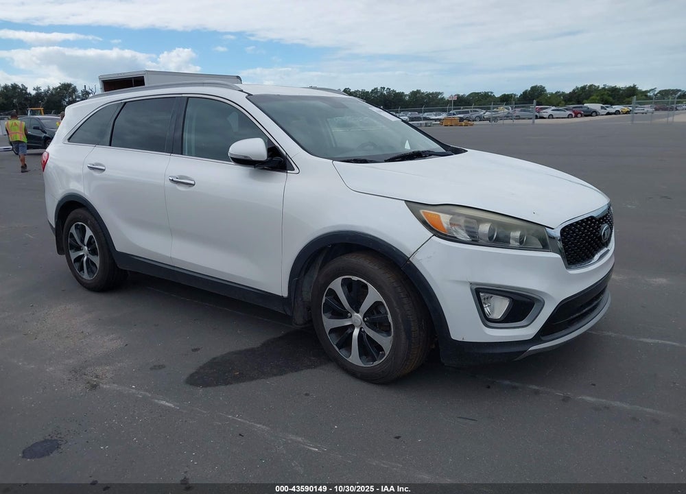 2016 KIA SORENTO EX VIN: 5XYPH4A5XGG005526