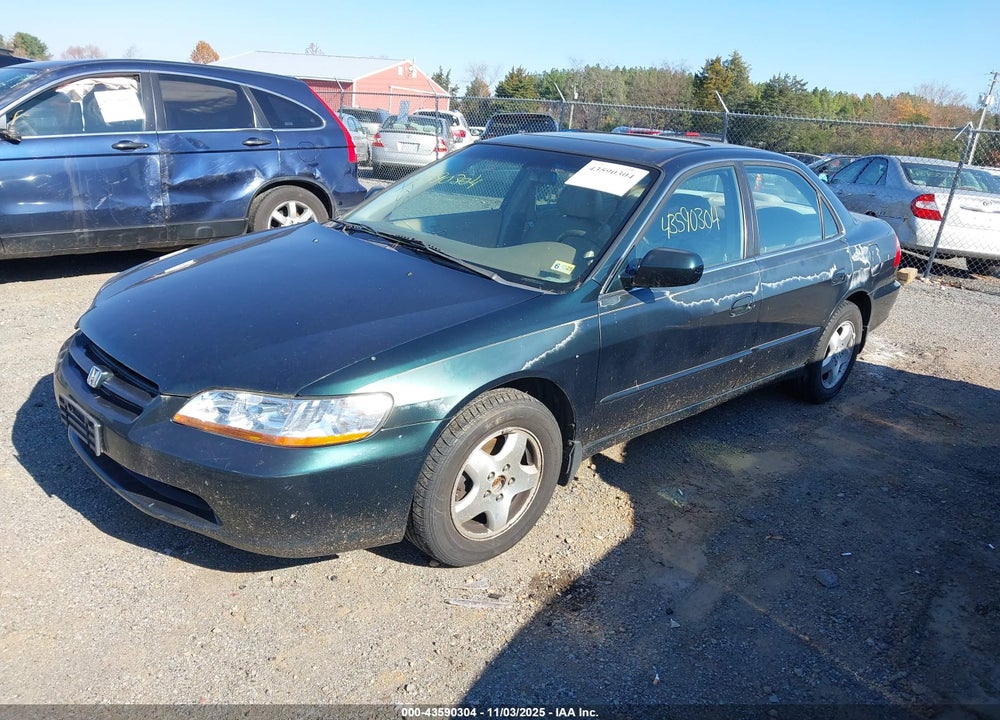 1999 HONDA ACCORD EX V6 VIN: 1HGCG1651XA021155