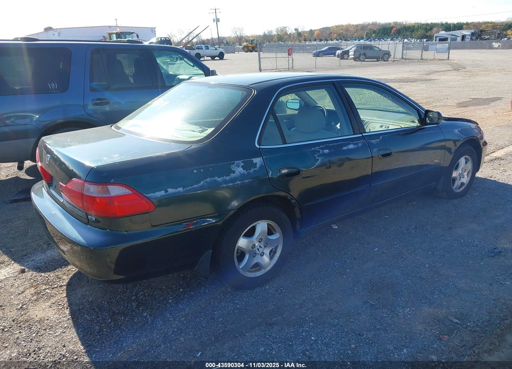 1999 HONDA ACCORD EX V6 VIN: 1HGCG1651XA021155