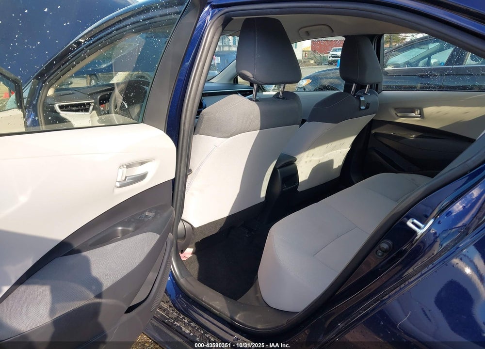 2021 TOYOTA COROLLA LE VIN: JTDEPMAE6MJ176313