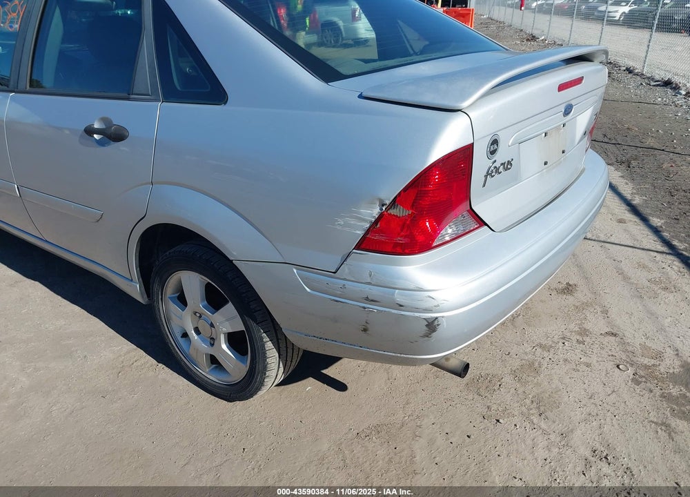 2004 FORD FOCUS ZTS VIN: 1FAFP38Z44W179596