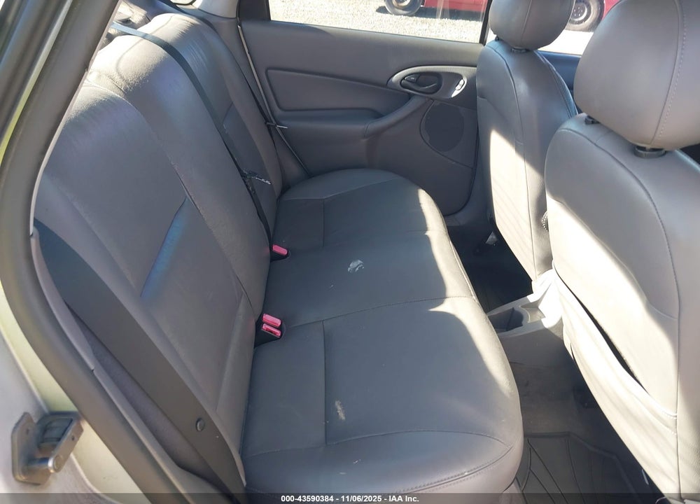 2004 FORD FOCUS ZTS VIN: 1FAFP38Z44W179596