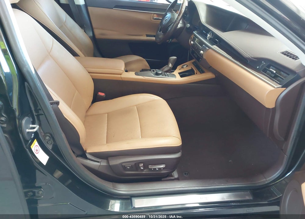 2016 LEXUS ES 350 VIN: 58ABK1GG9GU011582