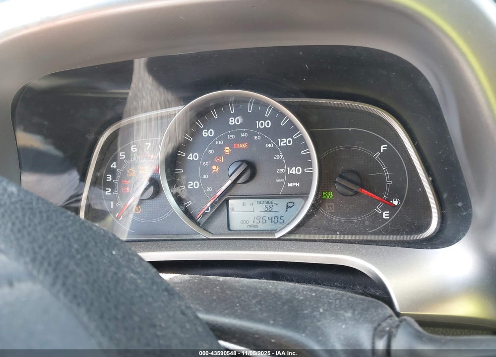 2015 TOYOTA RAV4 VIN: JTMRFREV6FD121521