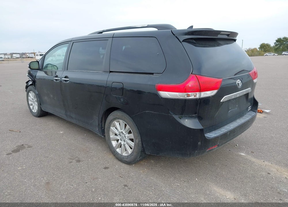 2013 TOYOTA SIENNA LIMITED 7 PASSENGER VIN: 5TDDK3DC9DS066583