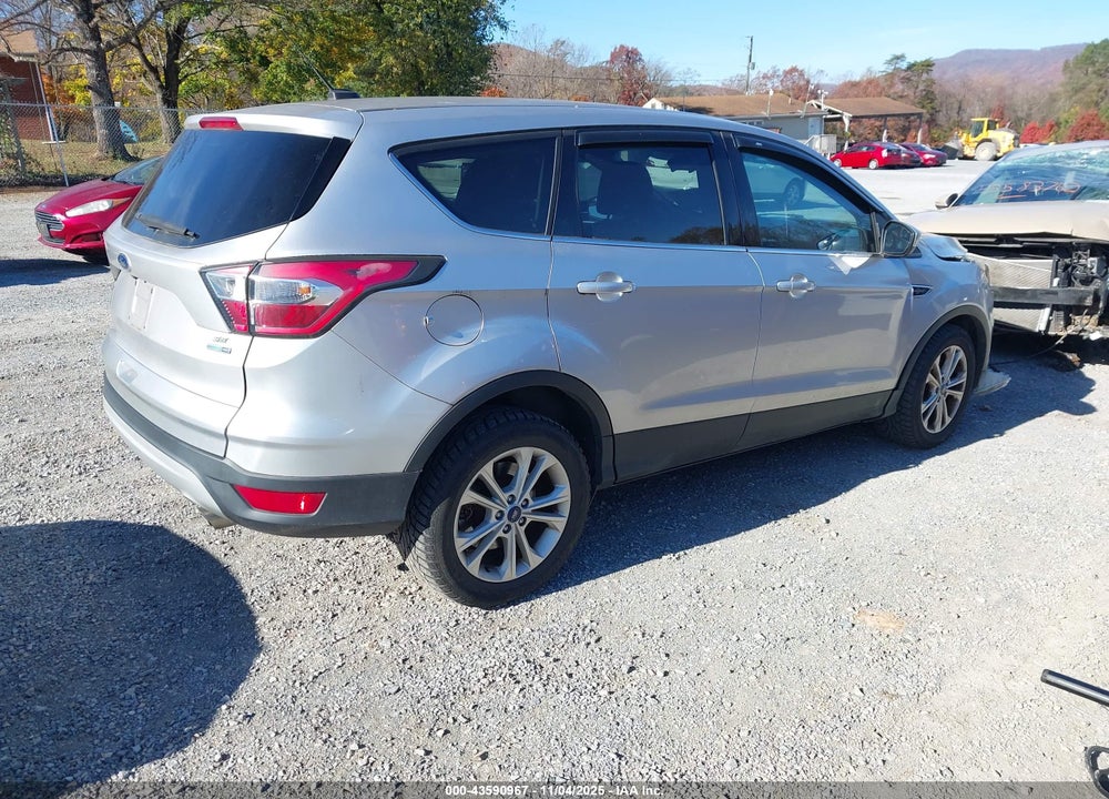 2017 FORD ESCAPE SE VIN: 1FMCU9G98HUA83543