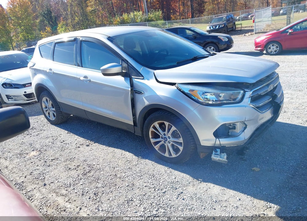 2017 FORD ESCAPE SE VIN: 1FMCU9G98HUA83543