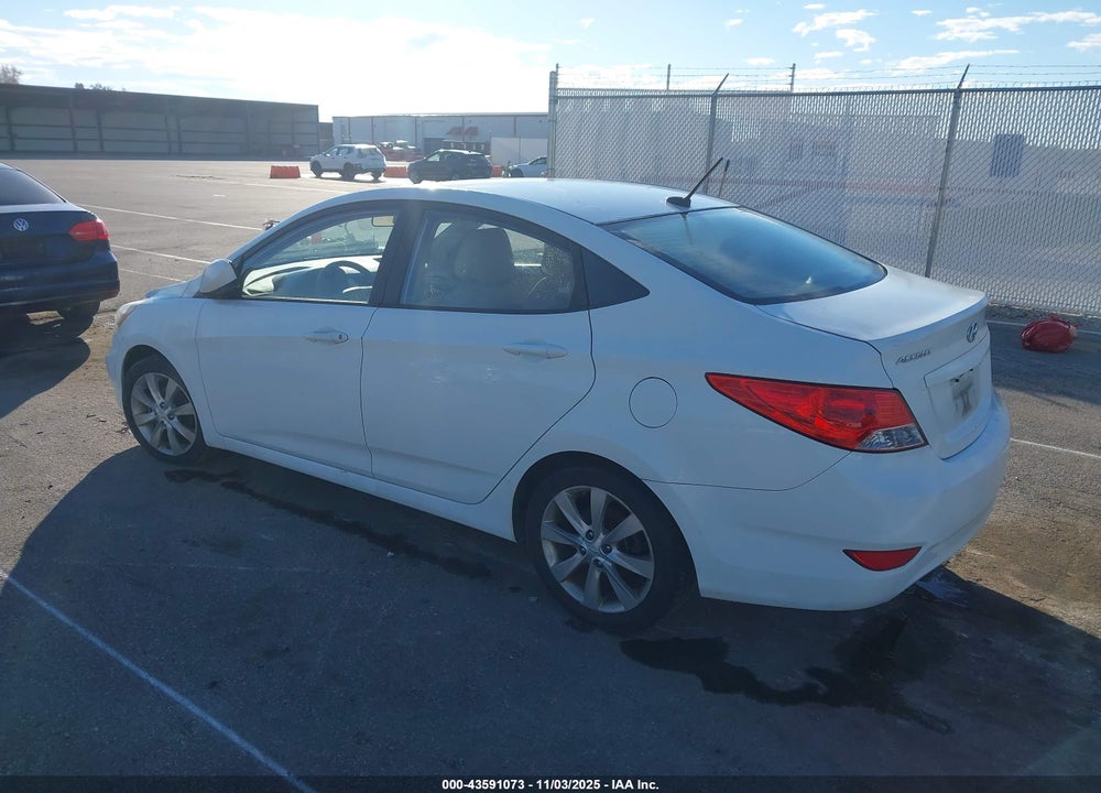 2012 HYUNDAI ACCENT GLS VIN: KMHCU4AE4CU119746