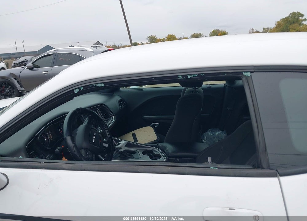 2015 DODGE CHALLENGER SXT VIN: 2C3CDZAG9FH775388
